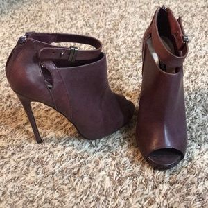 Shoemint Leila leather booties